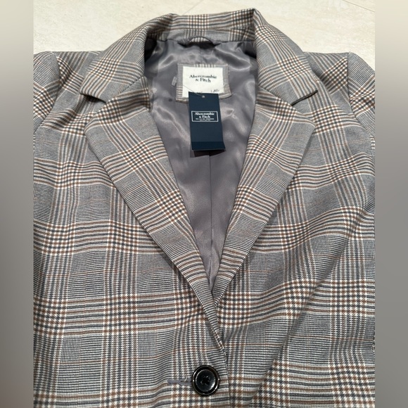 Abercrombie new with tags light weight blazer - Picture 2 of 2